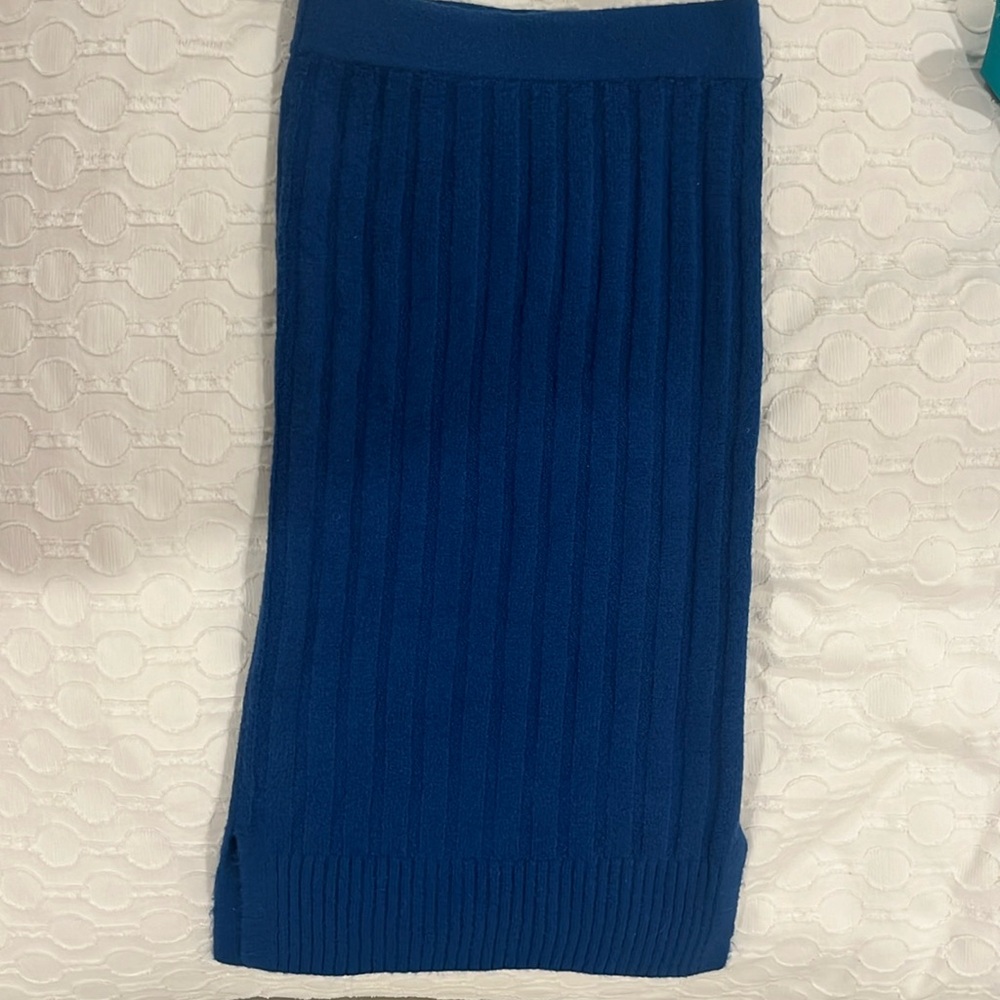 Blue long skirt xs